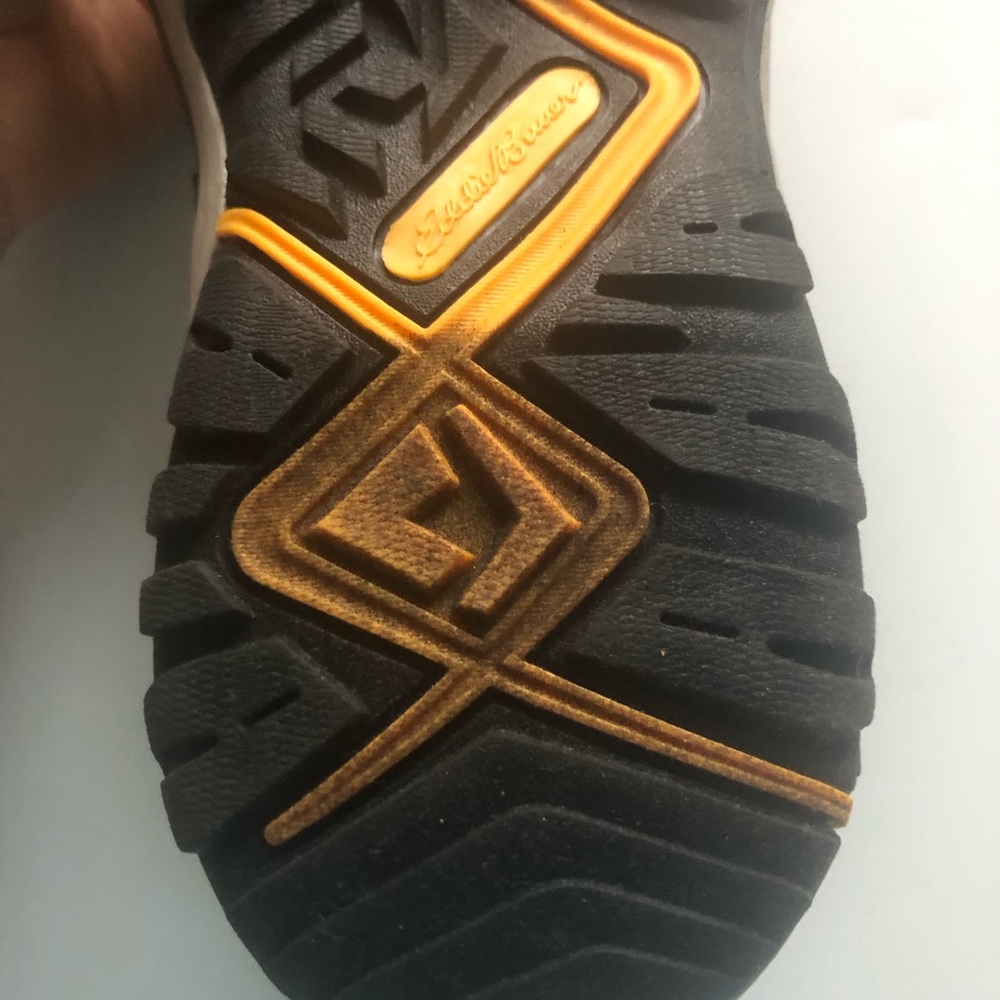 NWOT Eddie Bauer men’s Brown and Yellow Outdoor Sandals - Picture 9 of 12